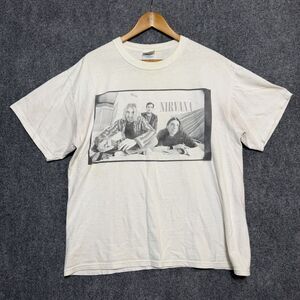Vintage 1996 Nirvana Portrait Photo Band White T Shirt  L Front/Back Print